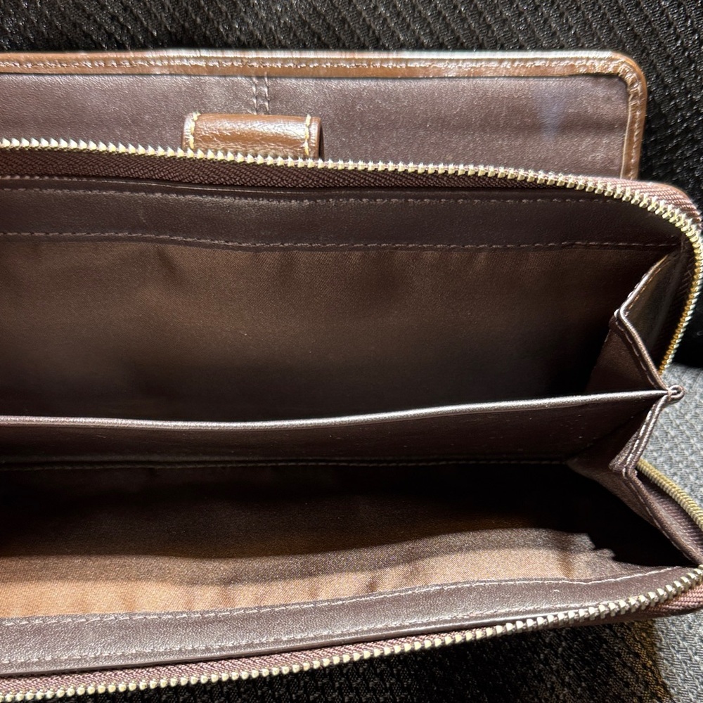 Coach monogram  Brown and Tan bifold Zip Wallet - Picture 7 of 16